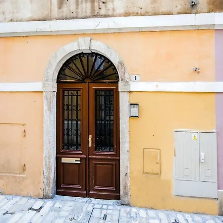 Zoya Apartmán *